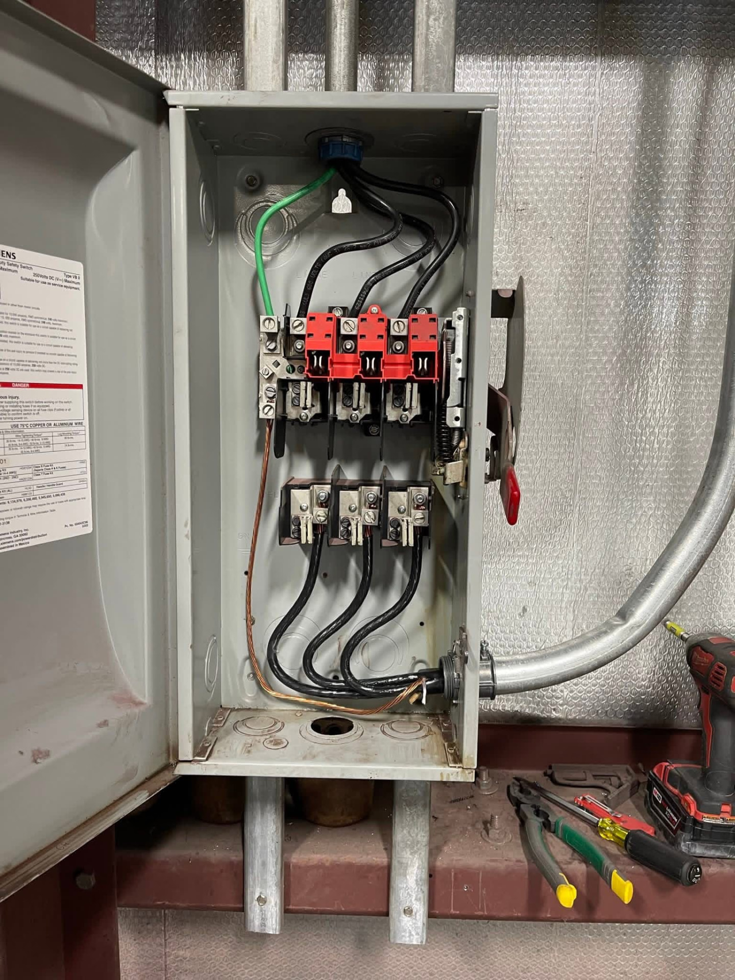 Fused safety disconnect wired for an HVAC unit